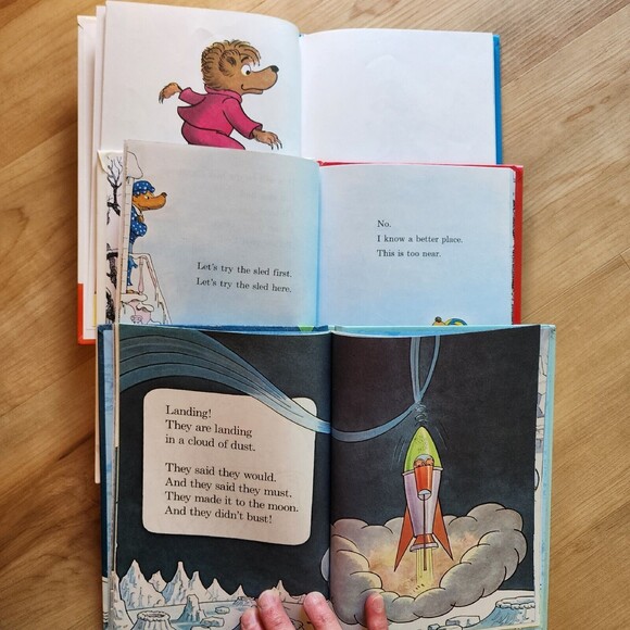 Lot of 3 Hardback Books Berenstain Bears Beginner Books Wheels, Christmas, Moon - Picture 4 of 7